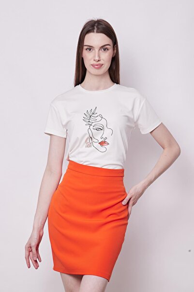 Jument Crease Neck Printed Anti-Wrinkle T-shirt - Span Blended, Stylish Short Sleeve Blouse, Silhouette Look