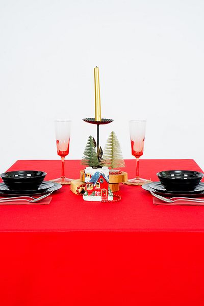 homease Red Stain Resistant Dartless Tablecloth (170X170, 120X170, 170X220, 170X240)