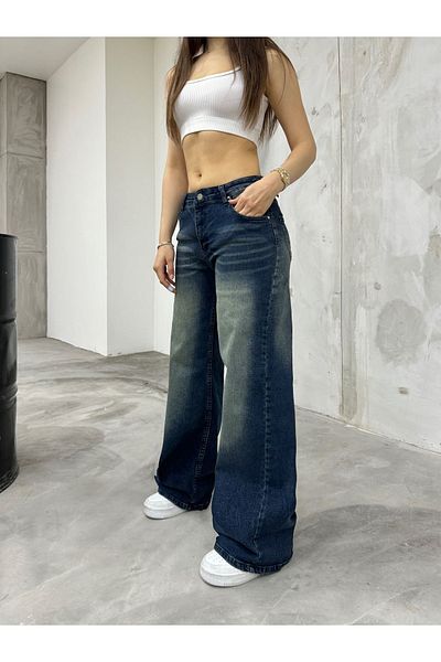 BİKELİFE Locker geschnittene Damenjeans – gerade Passform mit Pale-Effekt