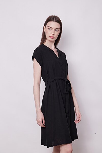 Jument Φόρεμα με γιακά με λινό ανάμειξη μέχρι το γόνατο - Off The Shoulder, Lace Up Waist, Μαύρο Casual σχέδιο με κουμπιά