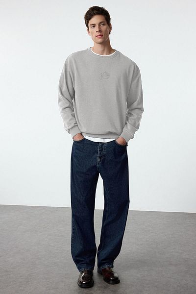Trendyol Collection Φούτερ Oversize Grey Melange Fleece - Ανάγλυφο τύπωμα, TMNAW25SW00053