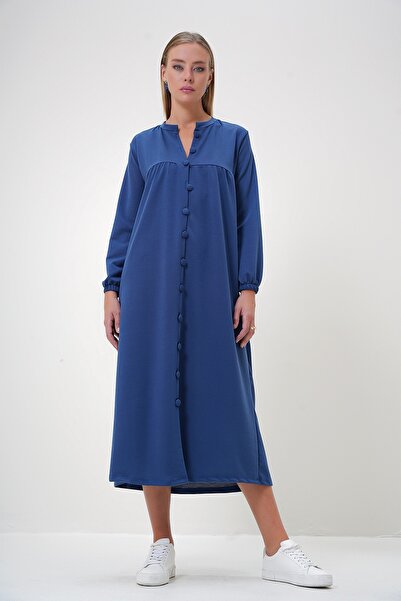 Trend Alaçatı Stili Women's Indigo Blue Crew Neck Buttoned Front Double Pocket Knitted Dress Alc-X12866