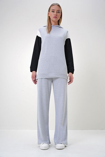 Trend Alaçatı Stili Women's Gray Hooded Color Block Two Thread Under-Upper Set Alc-X12889