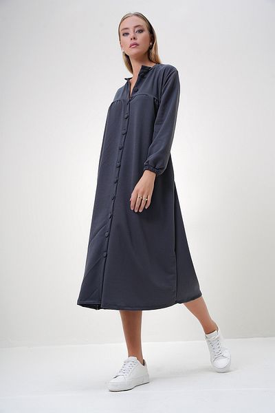 Trend Alaçatı Stili Women's Anthracite Crew Neck Buttoned Front Double Pocket Knitted Dress Alc-X12866