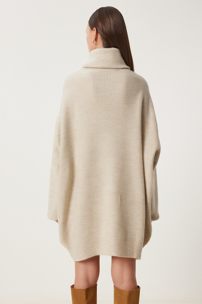 Happiness İstanbul Pulover de damă cu gât roscat cu piatră lungă MX00107