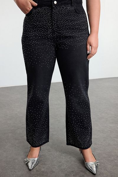 Trendyol Curve Anthrazitfarbene gerade Jeans mit hoher Taille und Strasssteinen – TBBAW25CJ00000