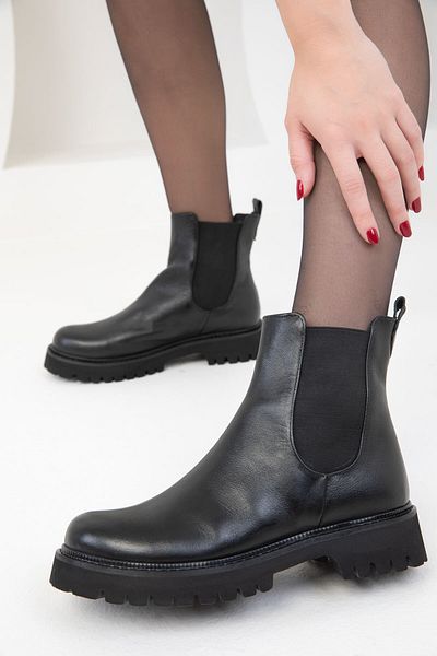 SOHO Genuine Leather Women's Black Boots - 19893