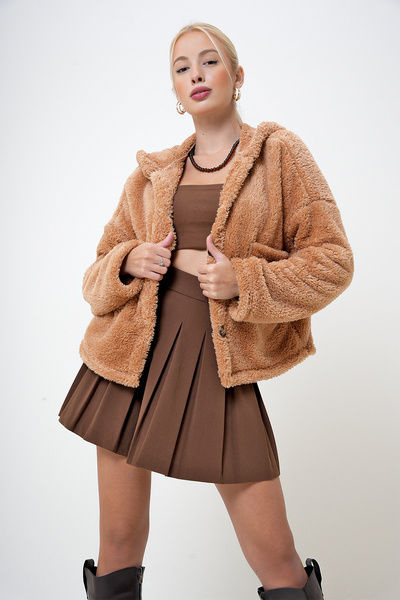 VAGGON Dámský plyšový kabát s kapucí a dvojitou kapsou Camel Prm1101