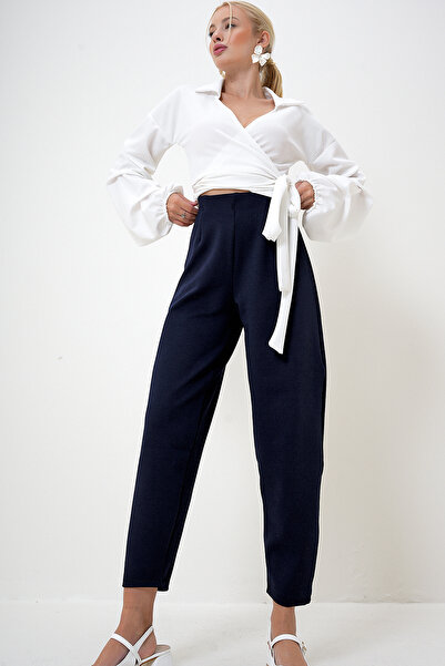 VAGGON Námořnická modř krepové pletené kalhoty s vysokým pasem – kleština s podrobnostmi, splývavý Prm1083