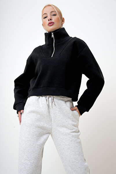 VAGGON Women's Black Half Zipper Three Thread Raised Crop Sweatshirt Prm1051