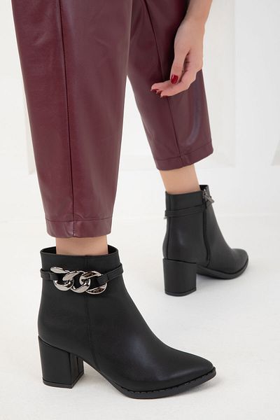 SOHO Schwarze Stiefel und Booties für Damen 17450
