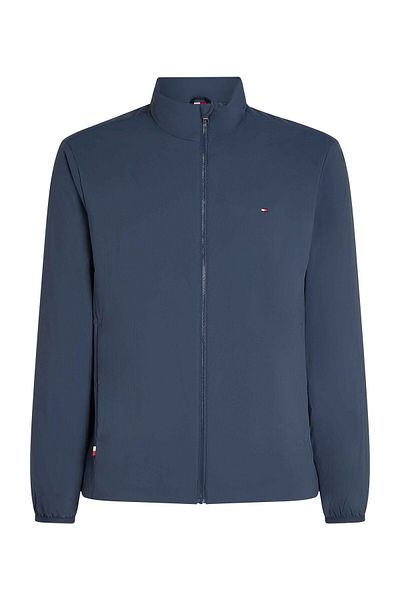 Tommy Hilfiger Bitte geben Sie den Originaltitel an, also kann ich entsprechend der türkischen Sprache erneut schreiben.