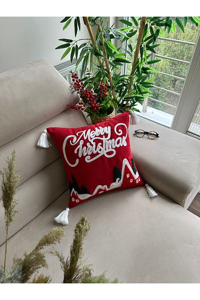 en gözde home New Year Christmas Themed Punch Embroidered Throw Pillow Cover