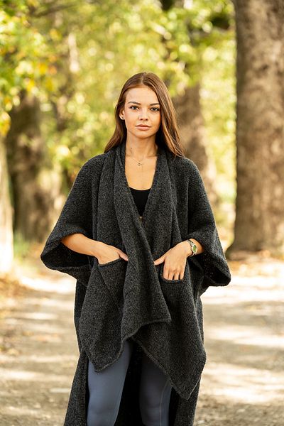 VerdeBlanco Anthracite Hooded and Pocket Detailed Poncho