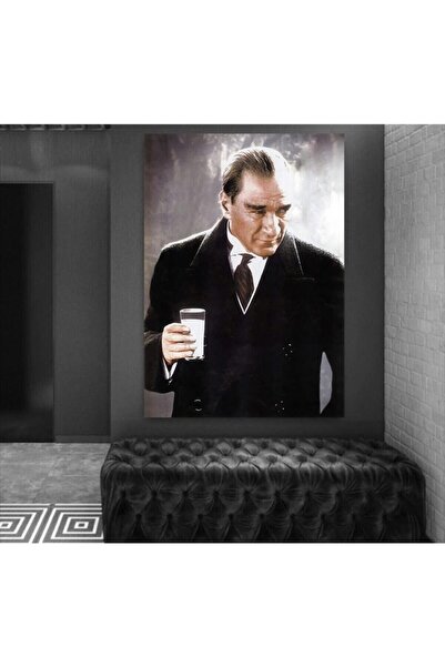 Şehzat Design Atatürk Rakı Içerken Kanvas Gülen Tablo