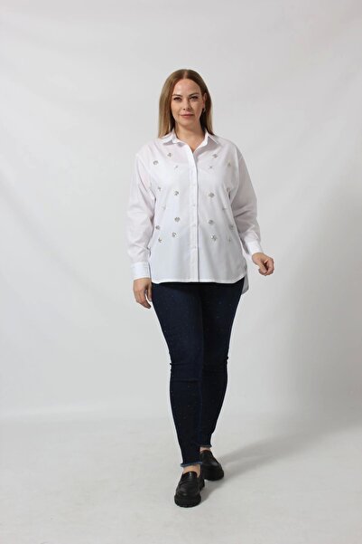 Moda Berray Beyaz Taş İşlemeli Şık Gömlek