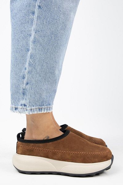 Manijero Adela Women's Genuine Leather Sabo Tan Slippers