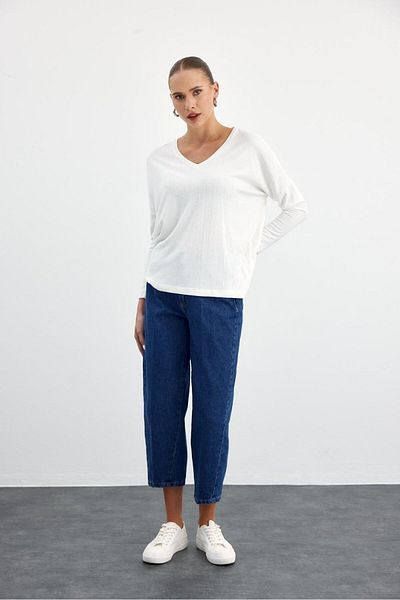 Tuba Butik Soft Textured V-Neck Ecru Long Sleeve Blouse