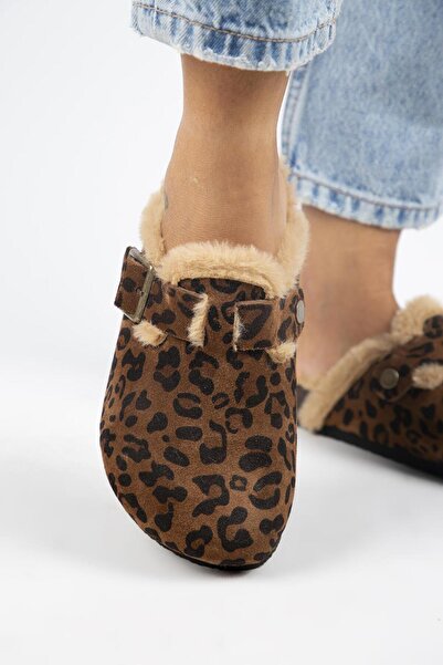 Manijero Zeta 2 Дамски чехли от естествена кожа с леопардови шарки - с колан и катарама