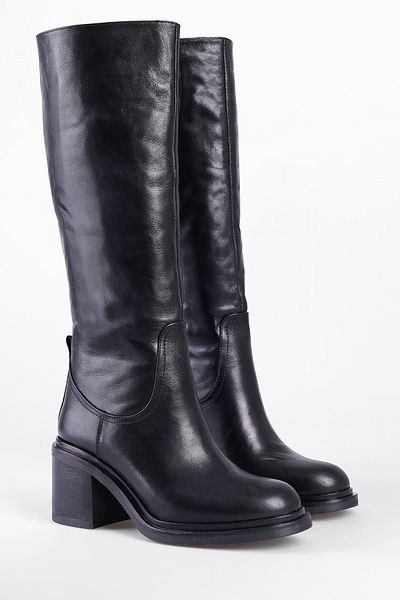 Capone Outfitters Damenstiefel aus Leder mit hoher Sohle