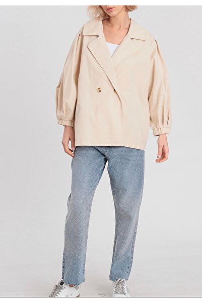 Genel Markalar Kadın Oversize Kruvaze Yaka Balon Kol Düğmeli Taş Rengi Trençkot