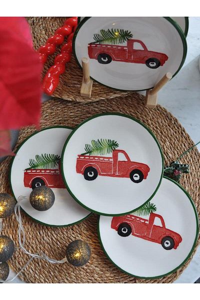 M'art Home New Year 2025 Love Cars Mini Set of 6 - 15 Cm.