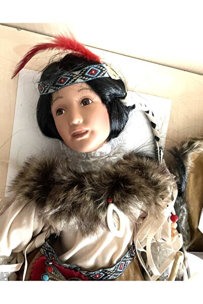 SANAT TACİRİ 1 ADET SIFIR SERTİFİKALI KIZILDERİLİ BEBEK DİZLERİ ÜZERİNE ÇÖKMÜ...