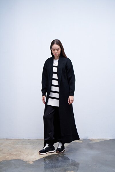 QANU Black Long Stitched Cardigan