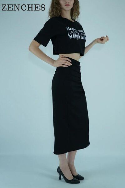 ZENCHES Crop T-Shirt