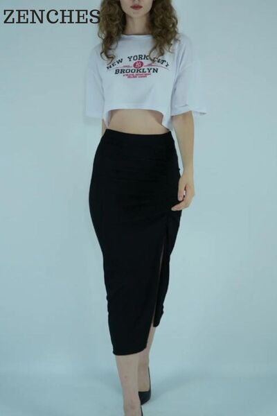 ZENCHES Crop T-Shirt
