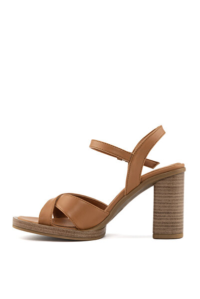 Sole Sisters Women's Carmona Heeled Sandals-Tan