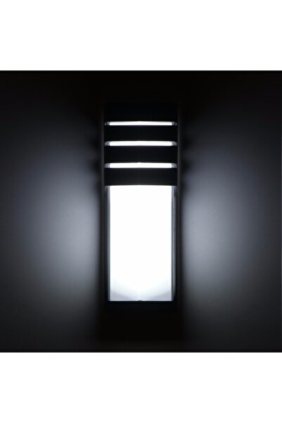 Choice مصباح جداري LED أسود من الألومنيوم، بقوة 12 واط، لون أبيض بارد 6000 كلفن، مقاوم للماء بمعيار IP65، مناسب للاستخدام الخارجي في الحدائق والشرفات.