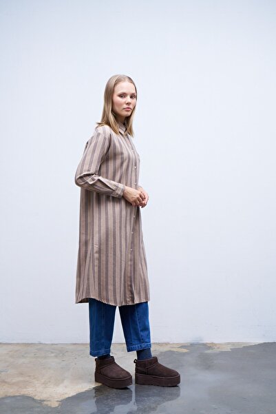 QANU Πουκάμισο με ρίγες σε χρώμα βιζόν