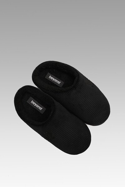 Beyond Ανδρικές Παντόφλες Μαύρες Velvet House 3cm Byndkdf01