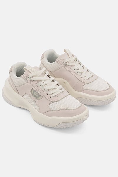 Lacoste حذاء كاجوال Ace Lift برباط للنساء، أبيض عاجي