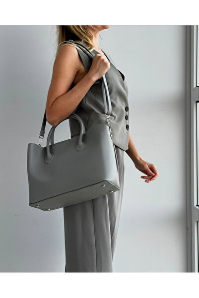 SADDLER Жіноча сумка через плече Cardin з внутрішніми застібками на болтах