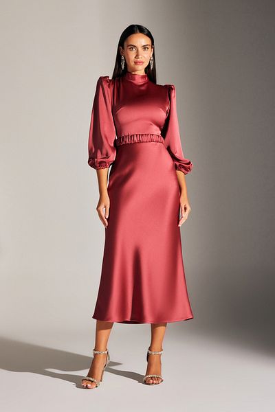 BETTY & SAM BERTHE MAJIN COLLAR VENICE RED DRESS