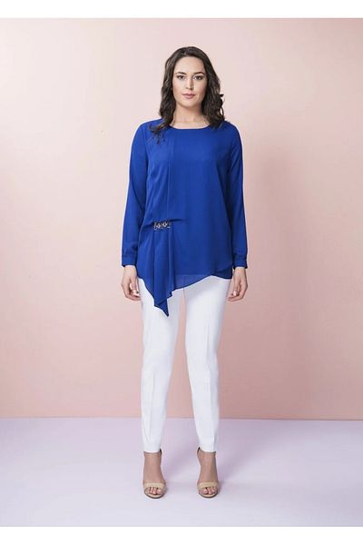 EVEN plus size بلوزة كبيرة الحجم مع إكسسوارات بإبزيم