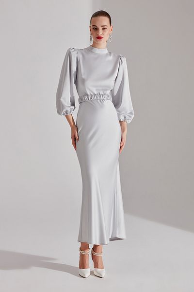 BETTY & SAM BERTHE RIGHT LIGHT NECK GRAY DRESS