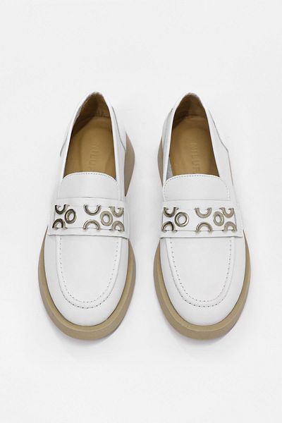NILUFARR Loafer de damă din piele naturală albă Morris cu accesorii argintii