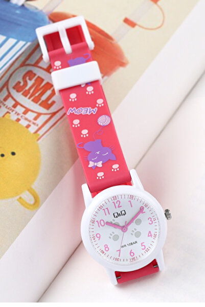 Q&Q Pink Colored Children's Wristwatch with Cat Pattern