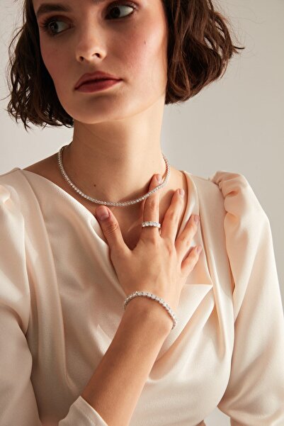 BETTY & SAM Beş Taş Yüzük A Zirkon Taş