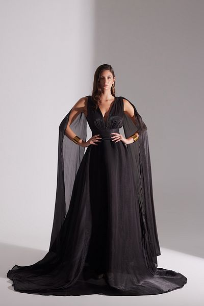 BETTY & SAM Emily Black Close Night Dress
