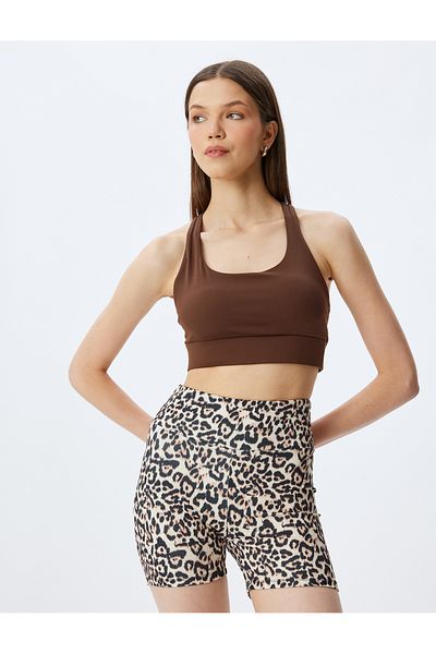 Koton Slim-Fit-Sport-BH mit weichen Knöpfen und überkreuzten Rückengurten