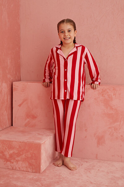 ELİTOL Pembe-Kırmızı Çizgili Desenli Önden Düğmeli Süet Pijama Takım