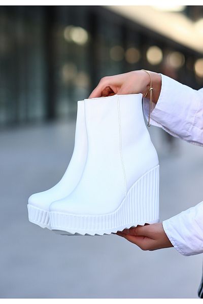 E BULURUM Rosol White Leather Wedge Heel Boots