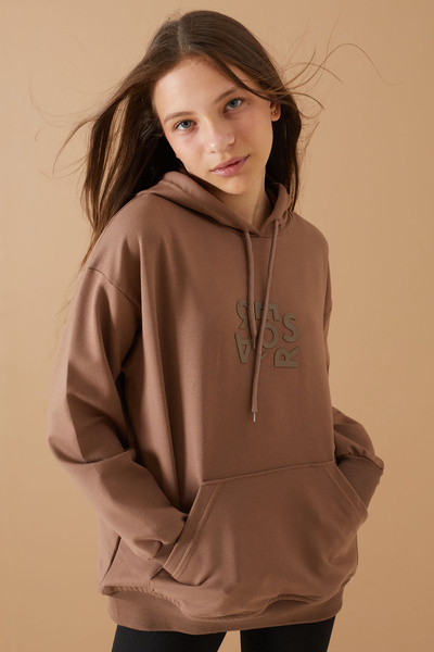 Cansın Mini Kahverengi Yazı Kabartma Baskılı Kapüşonlu Kız Çocuk Sweatshirt 19310
