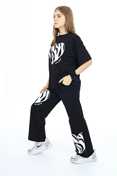 Cansın Mini Μαύρη καρδιά εμπριμέ κοριτσίστικο κοστούμι 17889