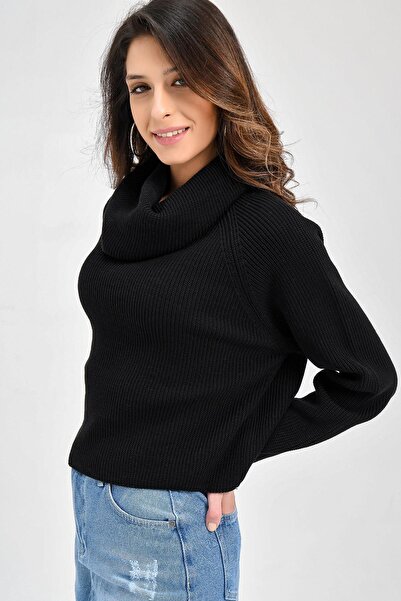 CHUBA Women's Degaje Turtleneck Short Thessaloniki Knitwear Sweater 20W106
