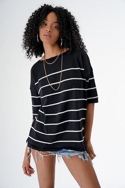 CHUBA Women's Crew Neck Oversize Short Sleeve Striped Knitwear Sweater Black-White 24S151